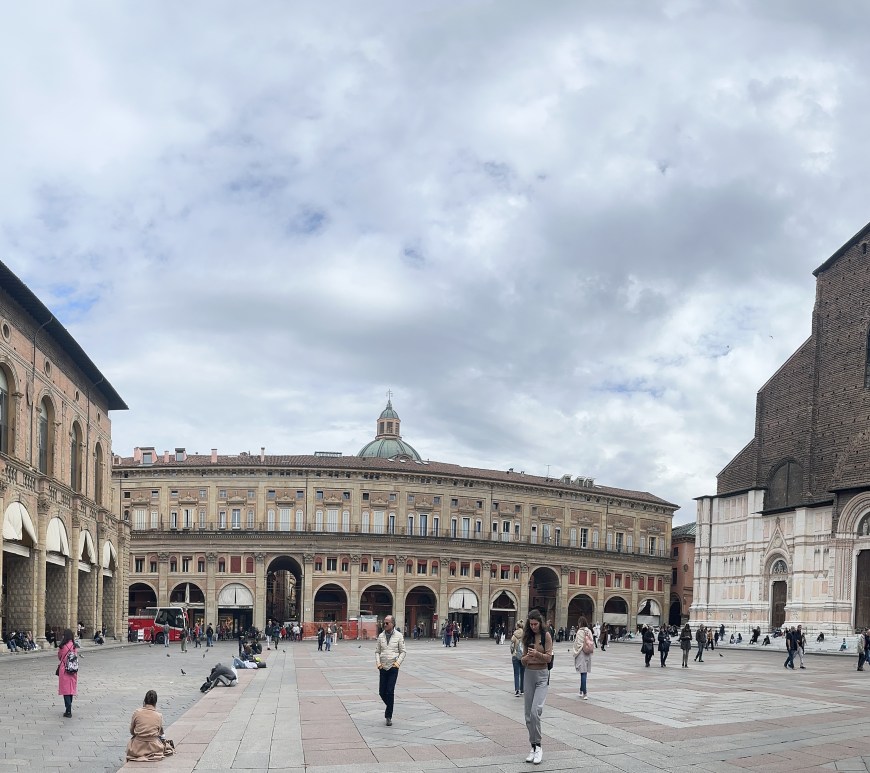 Piazza Maggiore in Bologna